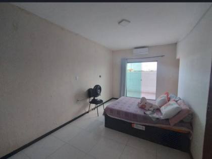 Casa Duplex no Albano Franco