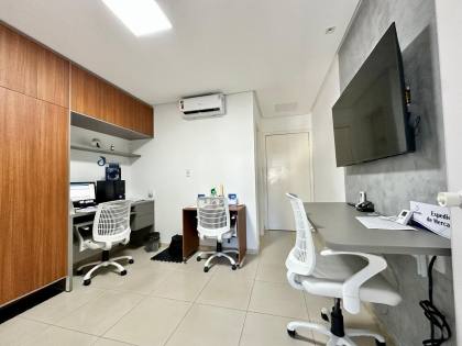 SALA COMERCIAL CENTRO MÉDICO JARDINS