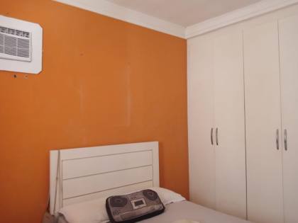 CASA NA FAROLÂNDIA