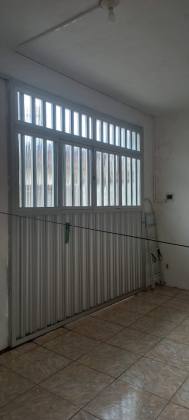 CASA NO BAIRRO INDUSTRIAL