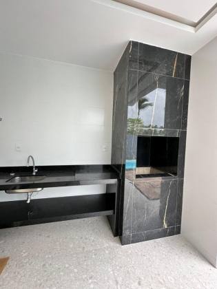 CASA NO CONDOMÍNIO SOL E PRAIA