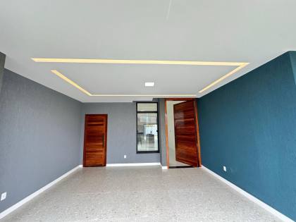 CASA NO CONDOMÍNIO SOL E PRAIA