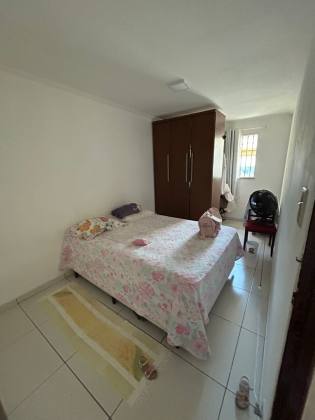 Casa no Conj. Vale do Sol