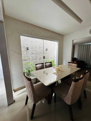 Casa Duplex no Dom Luciano