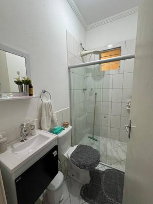 CONDOMÍNIO DE CASAS NO BAIRRO INDUSTRIAL - PRÓXIMO AO PARQUE DA CIDADE