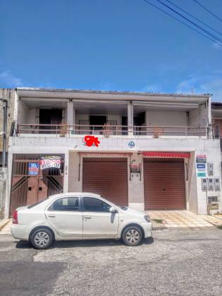 CASA E PONTO COMERCIAL  NA FAROLÂNDIA