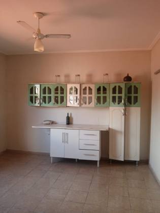 CASA E PONTO COMERCIAL  NA FAROLÂNDIA
