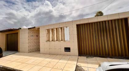 CASA NO LOTEAMENTO COSTA NOVA 3