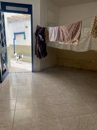 CASA NA FAROLÂNDIA