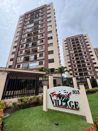 Tropical Village - Poucos metros do Shopping Jardins