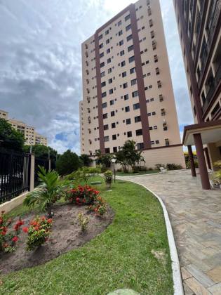 Tropical Village - Poucos metros do Shopping Jardins