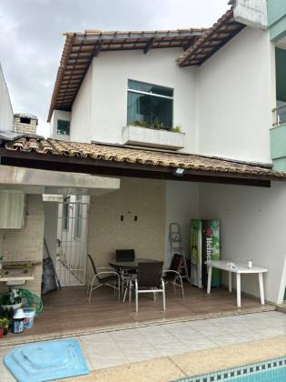 CASA NO LOTEAMENTO PARQUE DOS COQUEIROS