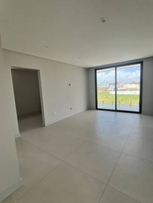 CASA NO CONDOMÍNIO ALPHAVILLE SERGIPE