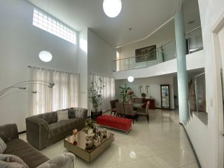 Casa no Condomínio Melício Machado