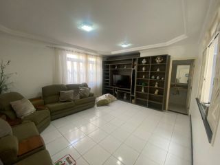 Casa no Condomínio Melício Machado
