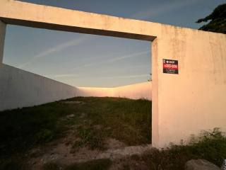 Lote no coroa do Meio