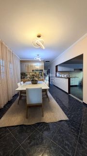 Casa para Locação Anual na Praia do Francês – 3 Quartos, 207 m² e Próxima à Praia Do Francês