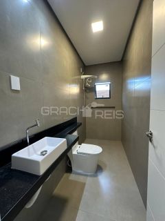 Casa à Venda na Praia do Francês – 3 Quartos, Suíte com Closet e Piscina a 900 Metros do Mar | Marechal Deodoro/AL