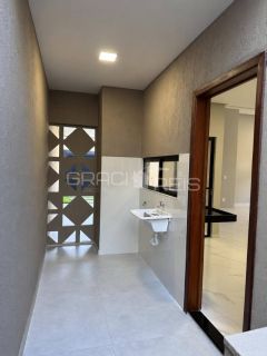 Casa à Venda na Praia do Francês – 3 Quartos, Suíte com Closet e Piscina a 900 Metros do Mar | Marechal Deodoro/AL