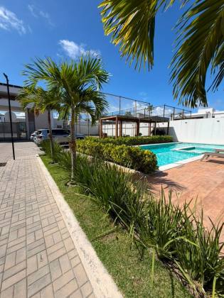 Casa em Villas do Atlântico  |  4/4 com suítes