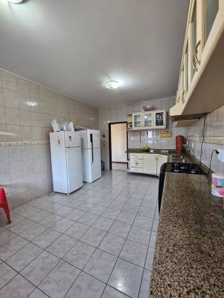 Casa em Villas do Atlântico  |  4/4 com suítes