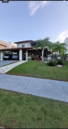 Casa  em Alphaville Litoral Norte