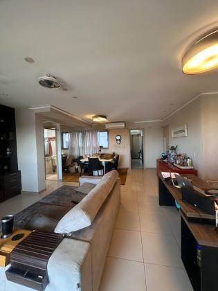 Le Parc 2/4 com sala ampliada