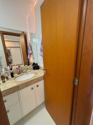 Pitangueiras 3/4 com suíte