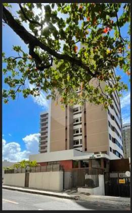Residencial Paradiso/ Jardim armação 2/4 com suíte