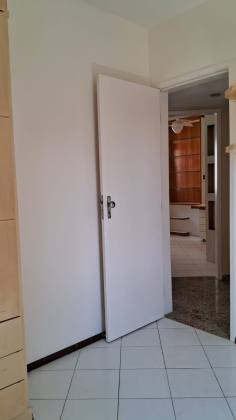 Pituba - 3/4 com suíte e dependência