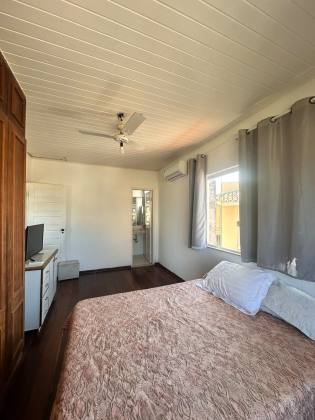 Casa em Vilas do Atlântico  4/4 com suíte