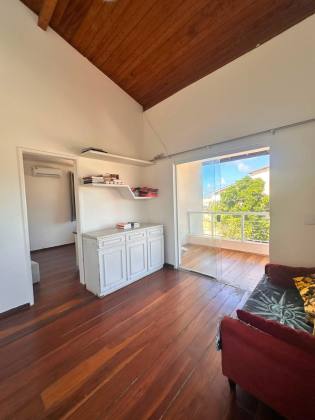 Casa em Vilas do Atlântico  4/4 com suíte