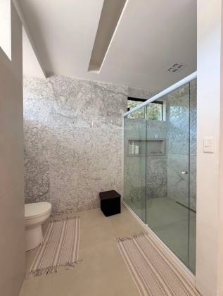 CASA | Busca Vida 4/4 com suítes