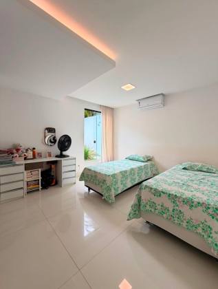 CASA | Busca Vida 4/4 com suítes