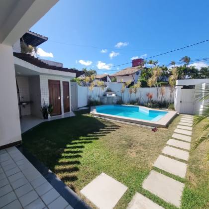 Casa em  Vilas do Atlântico - Lauro de Freitas