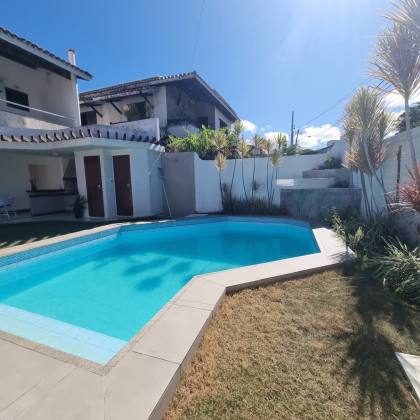 Casa em  Vilas do Atlântico - Lauro de Freitas