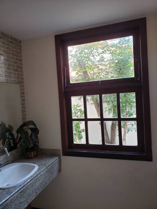 CASA EM PIATÃ  5/4