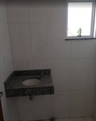 Stella Maris 2/4 com suíte e garagem