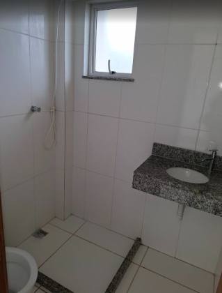 Stella Maris 2/4 com suíte e garagem