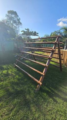 Casa em Piatã 4/4 com 04 suítes