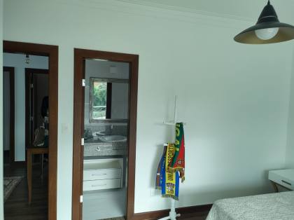 Casa Duplex 4/4 em Busca vida