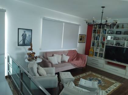 Casa Duplex 4/4 em Busca vida