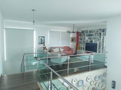 Casa Duplex 4/4 em Busca vida