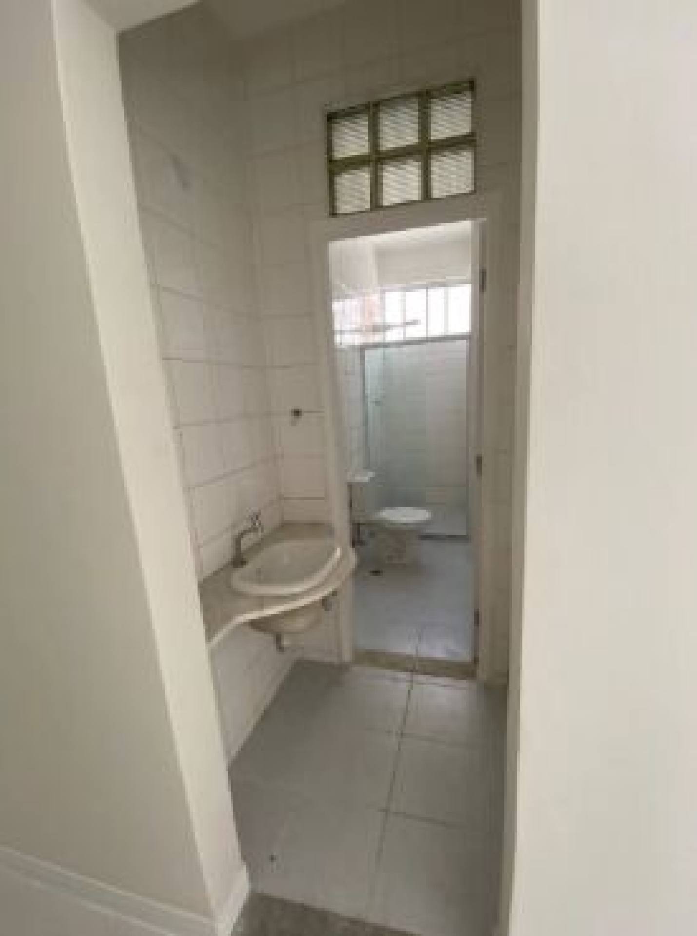 Campo Grande 3/4 com suíte