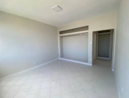 Campo Grande 3/4 com suíte