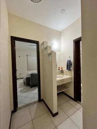 Casa em Buraquinho