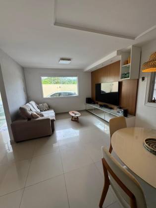 Casa 3/4 com suíte - Condomínio Park Ville