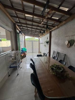 Casa 3/4 com suíte - Condomínio Park Ville
