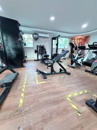 SPAZIO SOBERANO 2/4 Com suíte / Buraquinho