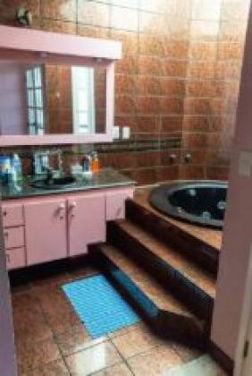 Casa 4/4  no Itaigara